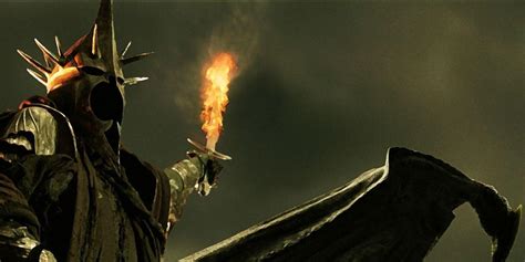 The Haunting Design of the Witch King's Robes